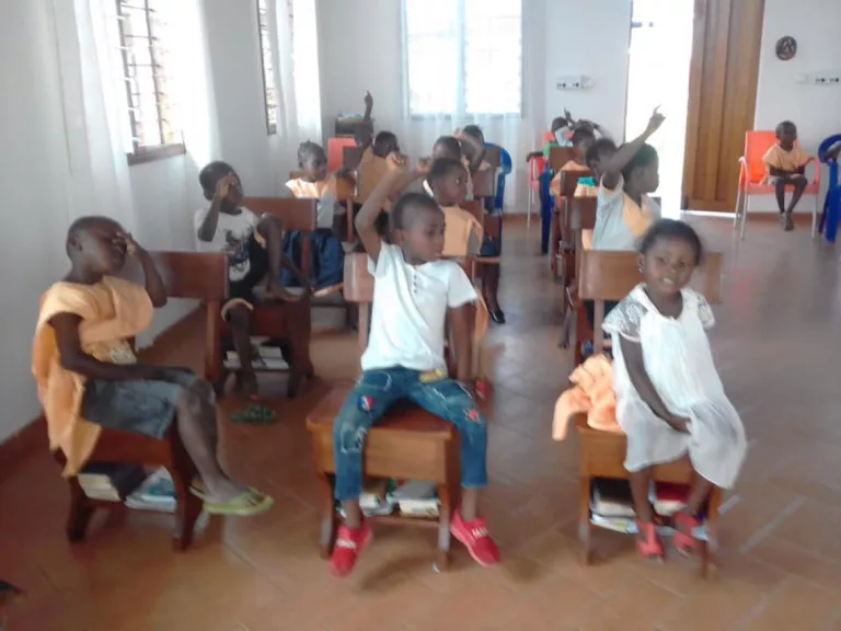 È iniziata la scuola a Maison de Paix